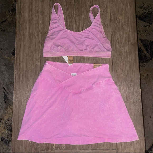 PINK Victoria's Secret Dresses & Skirts - Victoria’s Secret Pink Tennis Skort & Bra